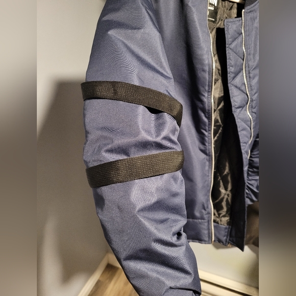 Ephin Lifestyles Bomber Jacket - Picture 4 of 4